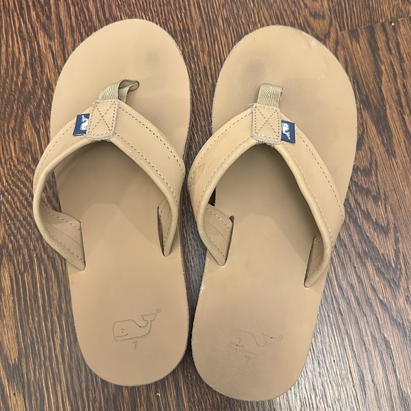 Vineyard Vines Men's Contoured Leather  Flip Flops - Picture 7 of 8